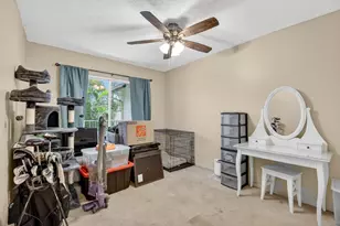 2236 Nova Village Dr, Davie, FL 33317 - Photo 31