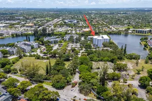 3301 Spanish Moss Terrace, Lauderhill, FL 33319 - Photo 9