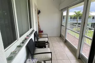 2100 NE 38th St, Pompano Beach, FL 33064 - Photo 7