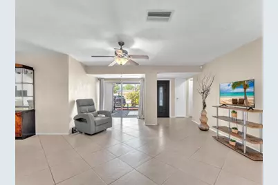 6772 Camelia Drive, Miramar, FL 33023 - Photo 5