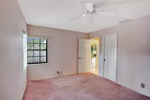5658 Parkwalk Cir E, Boynton Beach, FL 33472 - Photo 29