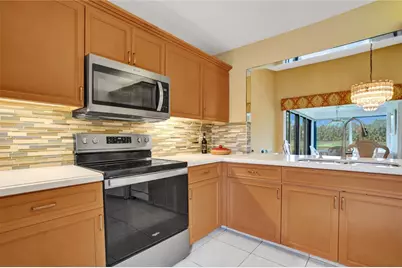 5658 Parkwalk Circle, Boynton Beach, FL 33472 - Photo 13