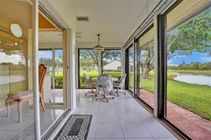 5658 Parkwalk Circle E, Boynton Beach, FL 33472 - Photo 21