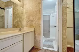 5658 Parkwalk Circle E, Boynton Beach, FL 33472 - Photo 25