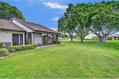 5658 Parkwalk Circle E, Boynton Beach, FL 33472 - Photo 39