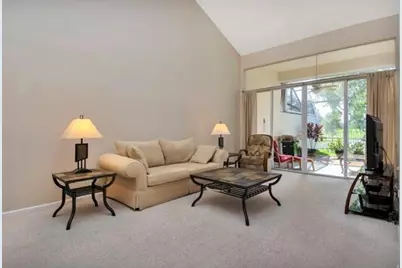 676 W Palm Aire Drive, Pompano Beach, FL 33069 - Photo 21