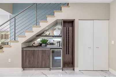 811 SW 10th Terrace, Fort Lauderdale, FL 33315 - Photo 21