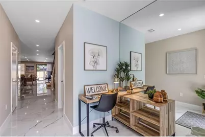 811 SW 10th Terrace, Fort Lauderdale, FL 33315 - Photo 3