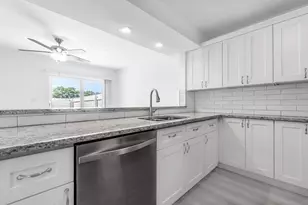 7500 NW 75th St, Tamarac, FL 33321 - Photo 17