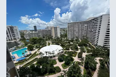 2500 Parkview Drive #1618, Hallandale Beach, FL 33009 - Photo 3