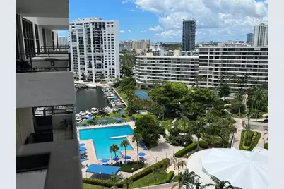 2500 Parkview Drive #1618, Hallandale Beach, FL 33009 - Photo 5