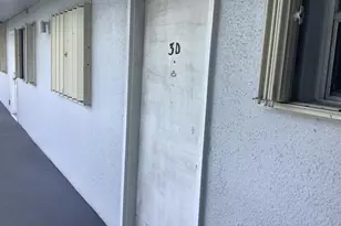 102 Royal Pk Dr, Oakland Park, FL 33309 - Photo 17