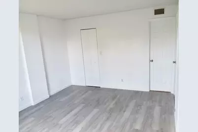 102 Royal Park Drive #3D, Oakland Park, FL 33309 - Photo 9