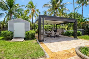 2080 NE 26th St, Pompano Beach, FL 33064 - Photo 17