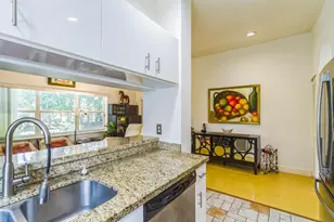 8039 N Tranquility Lake Dr, Delray Beach, FL 33446 - Photo 11