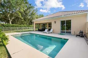 8019 Nevis Pl, Wellington, FL 33414 - Photo 23