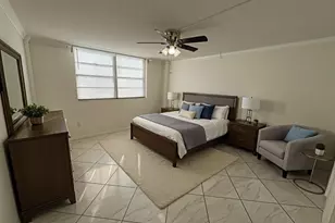 1833 S Ocean Dr, Hallandale Beach, FL 33009 - Photo 21