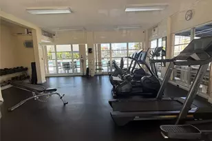 1833 S Ocean Dr, Hallandale Beach, FL 33009 - Photo 27