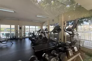 1833 S Ocean Dr, Hallandale Beach, FL 33009 - Photo 25