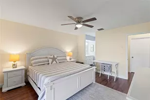 10800 Waterberry Dr, Boca Raton, FL 33498 - Photo 9