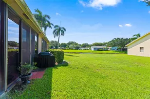 10800 Waterberry Dr, Boca Raton, FL 33498 - Photo 19