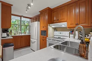 2998 NW 48th Terrace, Lauderdale Lakes, FL 33313 - Photo 13