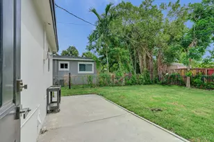 2301 Alcazar Dr, Miramar, FL 33023 - Photo 33