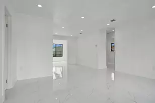 2301 Alcazar Dr, Miramar, FL 33023 - Photo 23