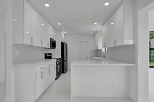 2301 Alcazar Dr, Miramar, FL 33023 - Photo 25