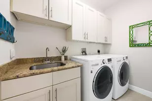 919 NE 17th Way, Fort Lauderdale, FL 33304 - Photo 23