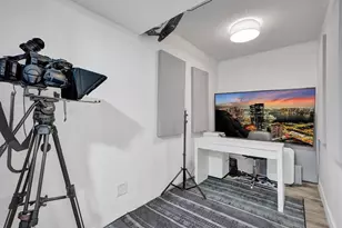 1800 NE 114th St, Miami, FL 33181 - Photo 45