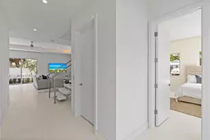 221 Shore Ct, Fort Lauderdale, FL 33308 - Photo 19