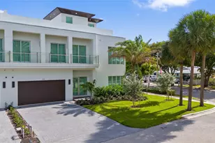 221 Shore Ct, Lauderdale by the Sea, FL 33308 - Photo 1