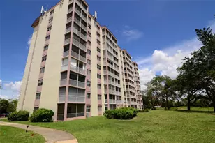 3575 Brokenwoods Dr, Coral Springs, FL 33065 - Photo 39