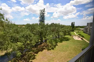 3575 Brokenwoods Dr, Coral Springs, FL 33065 - Photo 19