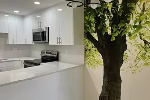 418 Pine Glen Ln, Greenacres, FL 33463 - Photo 3