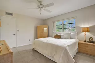 1300 N 12th Ct, Hollywood, FL 33019 - Photo 13