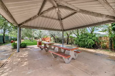 2924 NW 8th Avenue, Wilton Manors, FL 33311 - Photo 27