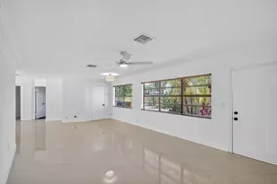 2924 NW 8th Ave, Wilton Manors, FL 33311 - Photo 3