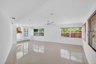 2924 NW 8th Ave, Wilton Manors, FL 33311 - Photo 9