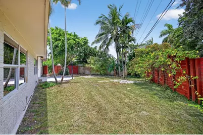 2924 NW 8th Avenue, Wilton Manors, FL 33311 - Photo 21