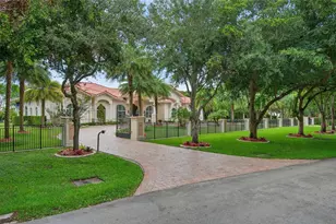 5801 Estates Dr, Fort Lauderdale, FL 33330 - Photo 91