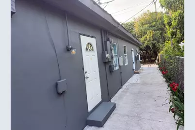 2739 Lincoln Street, Hollywood, FL 33020 - Photo 3