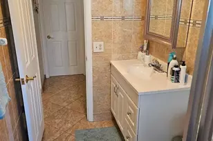 4000 NW 44th Ave, Lauderdale Lakes, FL 33319 - Photo 11