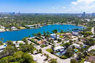 1100 N North Lake Dr, Hollywood, FL 33019 - Photo 41