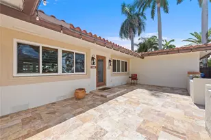 1100 N North Lake Dr, Hollywood, FL 33019 - Photo 43