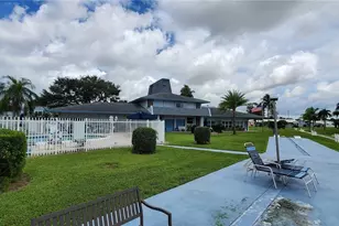 2300 Park Ln, Hollywood, FL 33021 - Photo 29