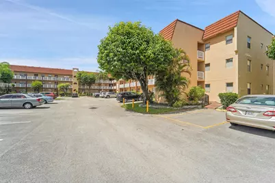 9261 Sunrise Lakes Boulevard #309, Sunrise, FL 33322 - Photo 29