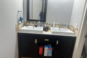 3263 NW 44th St, Fort Lauderdale, FL 33309 - Photo 9