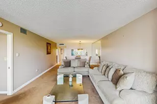 10352 E Clairmont Cir, Fort Lauderdale, FL 33321 - Photo 5